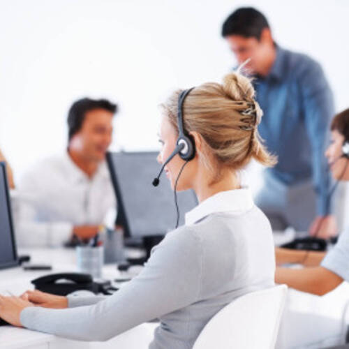 Le spécialiste Help-Desk, un métier qui requiert des compétences techniques et sociales